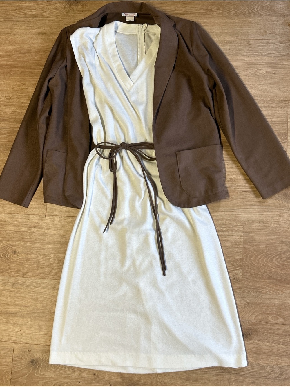 1960’s Versona Cream Peasant Style Midi V-Neck Dress with Brown‎ Tie